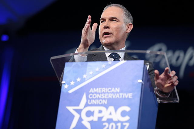 写真2:スコット・プルイット環境保護局長官