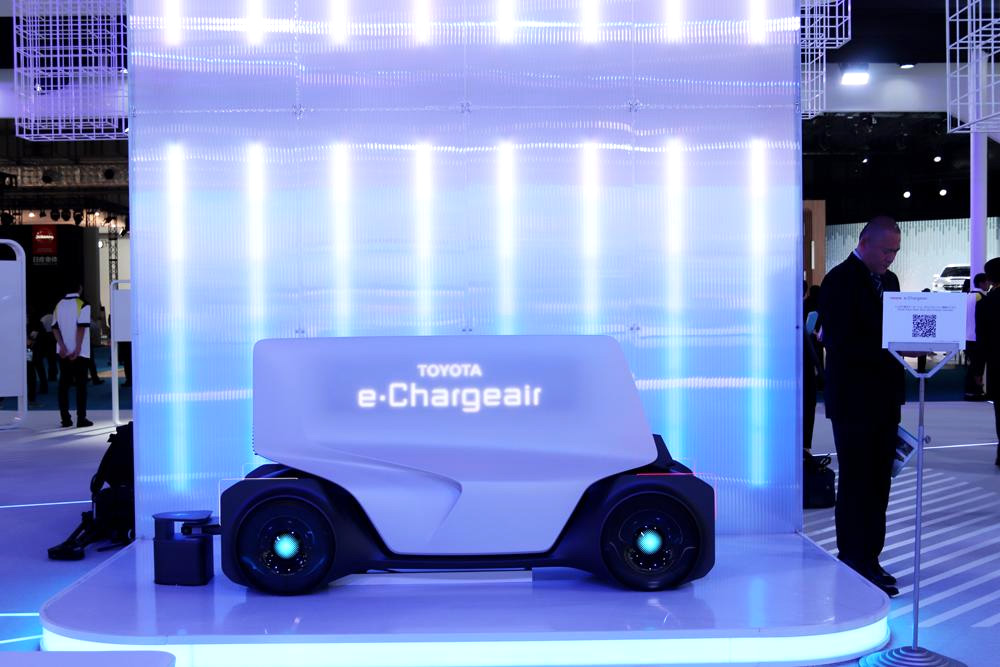 写真)TOYOTA e-Chargeair