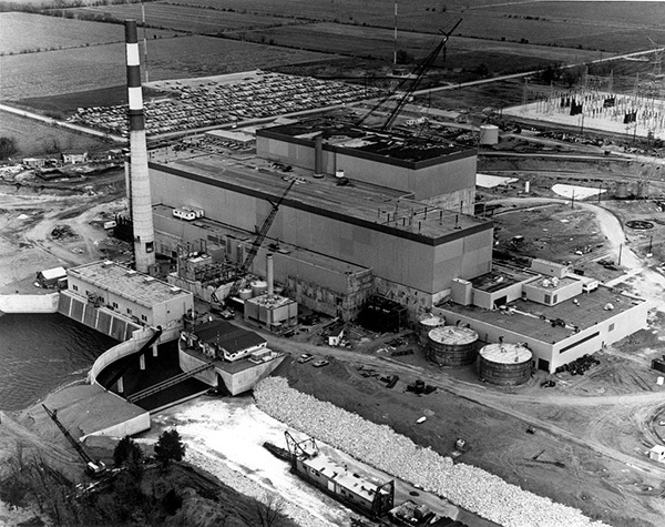 写真5:クアドシティーズ原子力発電所