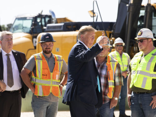 写真)トランプ大統領
