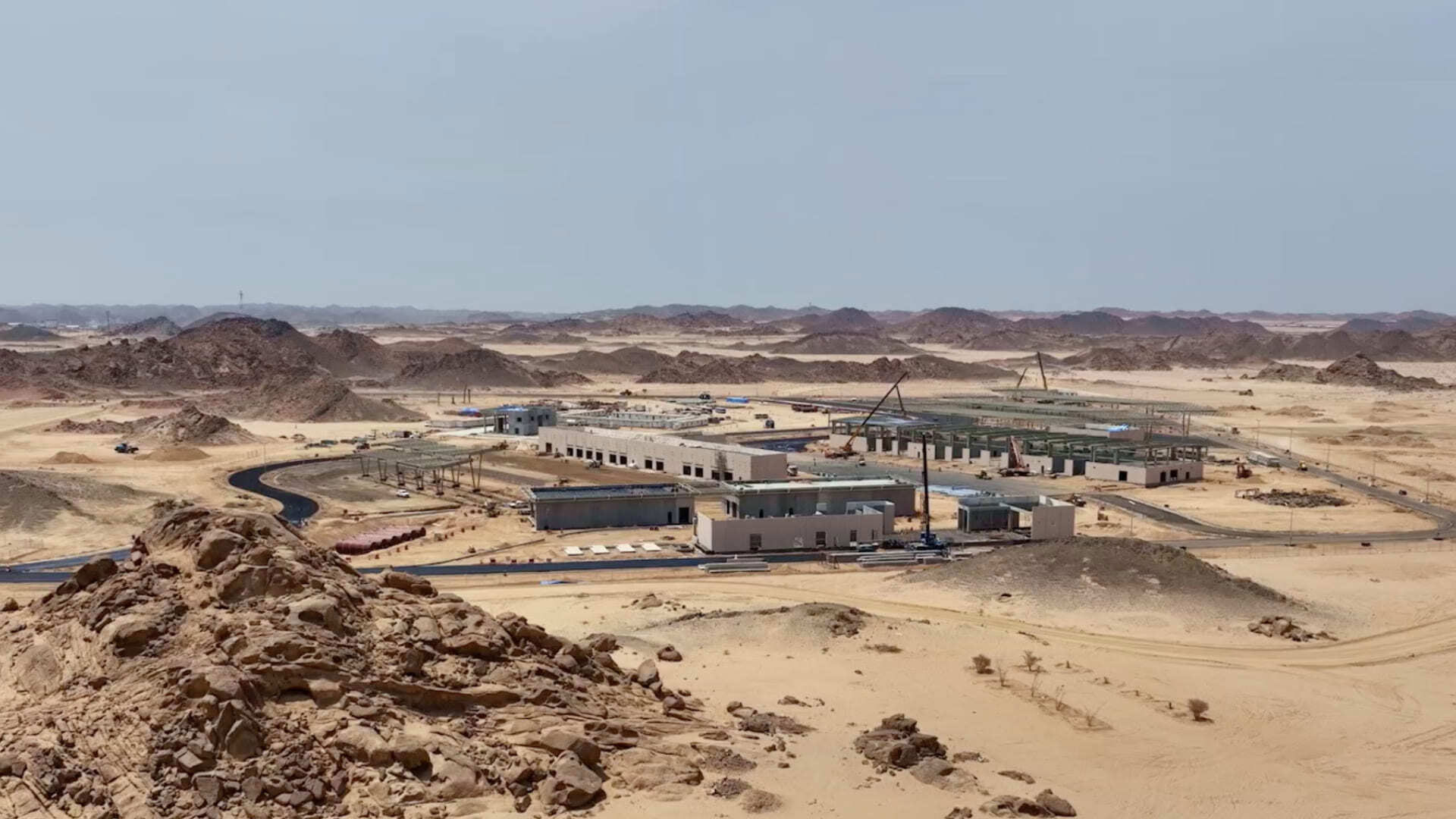 写真)建設が始まったNEOM 2023年2月13日