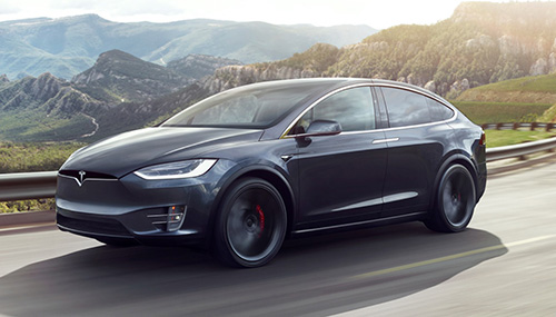 写真3:Tesla MODELX
