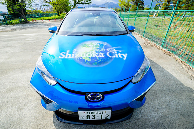 写真)燃料電池自動車「MIRAI(ミライ)」