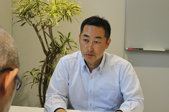 写真)実証製造部長(実証プラント工場長) 森山宏一郎氏
