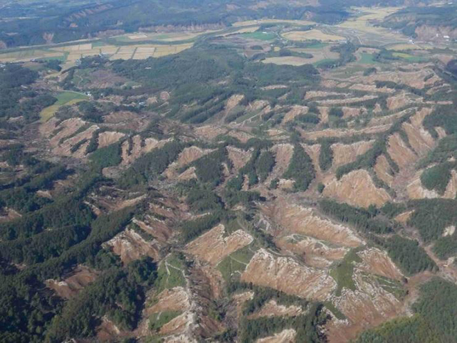 写真)平成30年北海道胆振東部地震